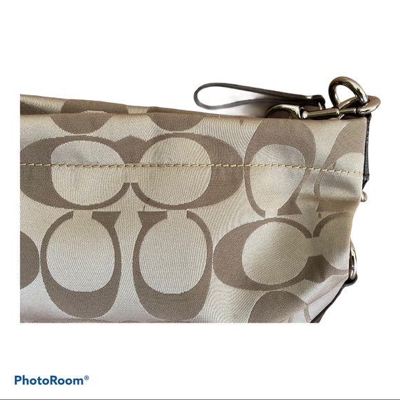 Coach Purse - Picture 3 of 4